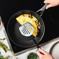 Poêle ouverte en aluminium anodisé dur 21,5 cm